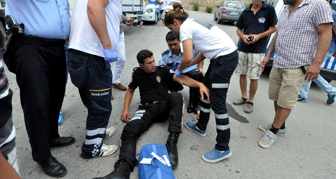 Bodrum'da Motosikletli Polis Trafik Kazasında Yaralandı