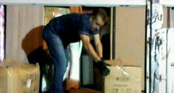 Ankara'da Kaçak Sigara Operasyonu: 50 Bin 25 Paket Ele Geçirildi