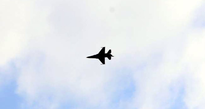 Sınırda Suriye Helikopterine F-16 Müdahalesi