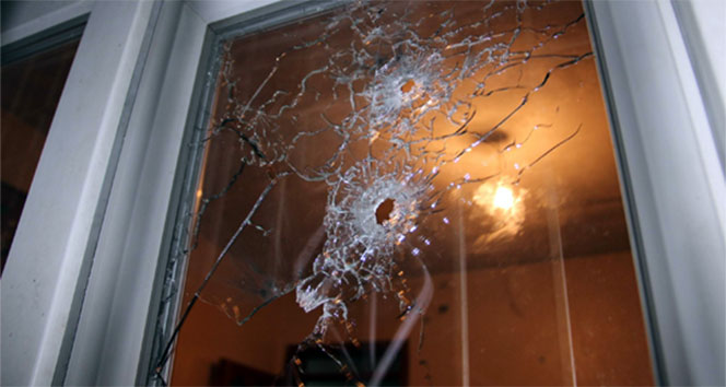 Gaziantep'te Silahlı Saldırı: 4 Ev ve 1 Araç Hedef Alındı