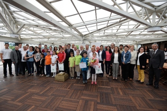 Osmangazi'de Öğrenciler Temiz Çevre İçin Yarıştı