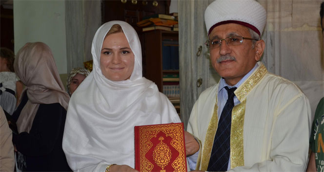 Kocaeli'de Ukraynalı Öğrenci Müslüman Oldu