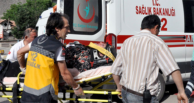 Gümüşhane'de Trafik Kazası: 4 Yaralı