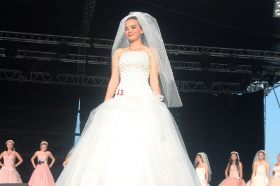 Tekirdağ'da Altın Kiraz Güzeli Seçildi