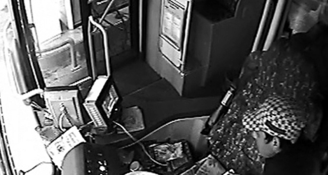 Beyoğlu'nda Hırsızlık: Otobüs Şoförünün Telefonu Çalındı