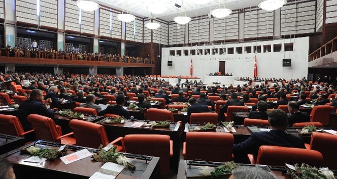 TBMM'de Milletvekili Kayıtları Devam Ediyor