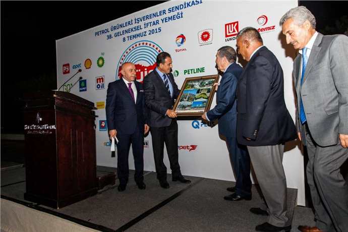 Tarsus'un Bereketi İstanbul'a Ulaştı