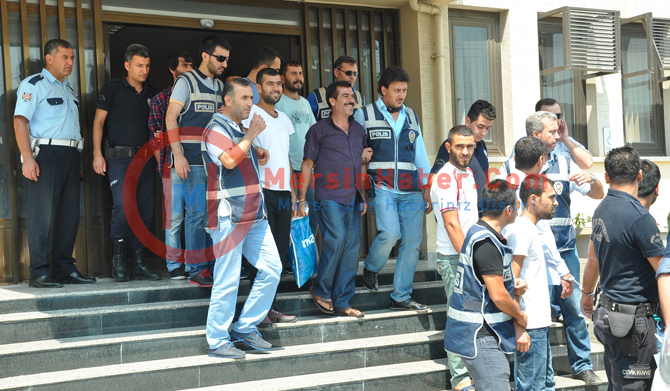 Gözaltına alınan 21 kişi adliyeye sevk edildi