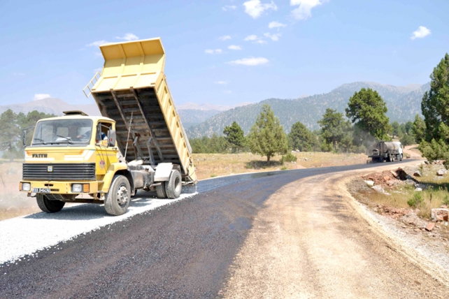 Karboğazına asfalt döşemesi