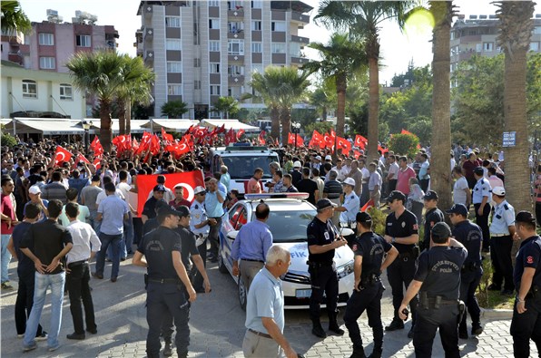 Hatay'ın şehidi tekbirlerle uğurlandı