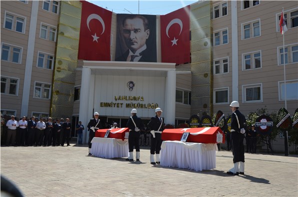 Şehit polisler törenle memleketlerine uğurlandı