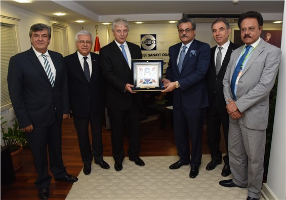 ‘Aramızdaki kardeşlik bağını ticari potansiyeline de yansıtalım’