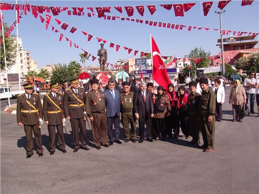 TARSUS'TA 30 AĞUSTOS'A SADE TÖREN
