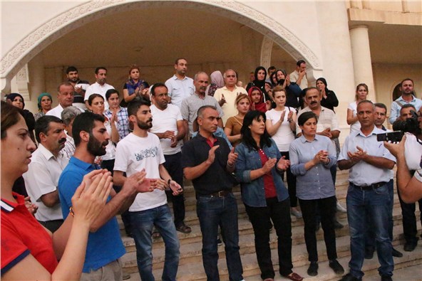 Nusaybin'de belediye ve ilçe eş başkanları tutuklandı