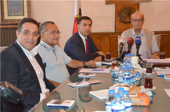 Gazeteciler Cemiyeti, baskı altındaki gazete yayın yönetmenlerini buluşturacak