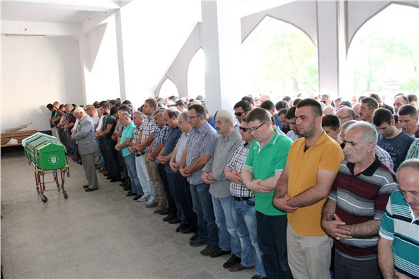 Hayırsever işadamı Karabuğa hakka yürüdü