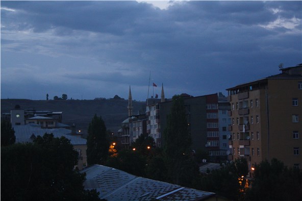 Kars Kalesi bayrağına kavuştu