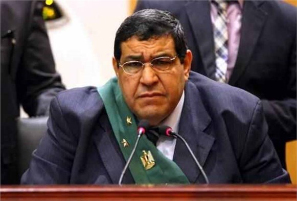 Mursi'ye idam kararı veren hakim, Adalet Bakan Yardımcısı oldu