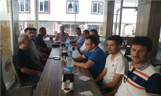 Kayseri’ye atanan öğretmenler sendika programında bir araya geldi