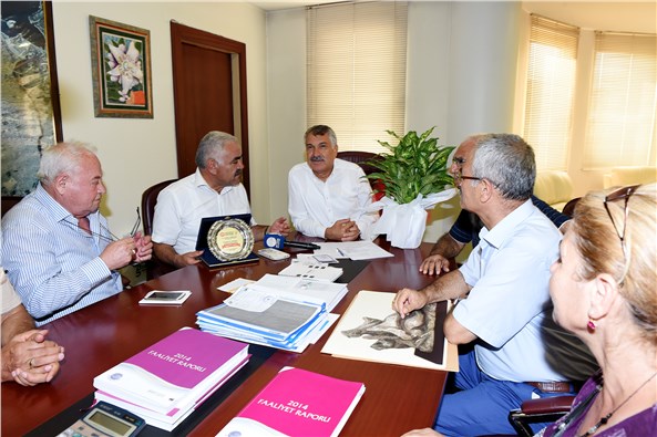 Başkan Zeydan Karalar İnanç ayrımı yapmadan hizmet veriyoruz