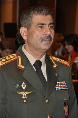 Azerbaycan Savunma Bakanı Hasanov'dan taziye mesajı