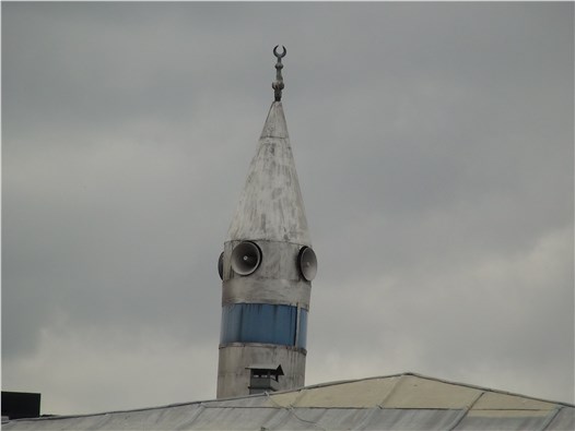 Taksim’de şehitler için sela verildi, barış güvercinleri uçuruldu