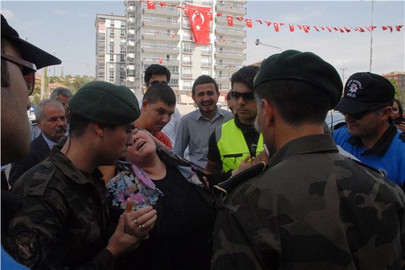 Kırıkkale şehitlerine ağlıyor