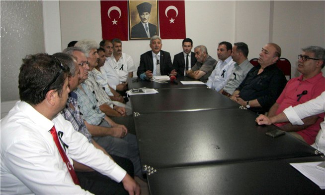 17 il derneğinden siyasilere çağrı Bizim gibi siz de bir araya gelin