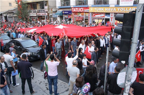Kars'ta teröre lanet yürüyüşü gerçekleştirildi
