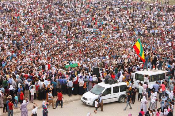 Cizre’de cenazeler toprağa verildi
