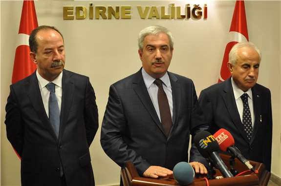 Başbakan Başdanışmanı Suriyeliler istedikleri kadar kalabilirler