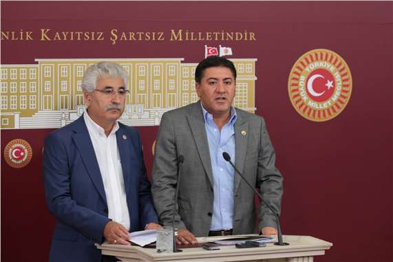 CHP’li Emir'den kameralar önünde şehit haberine tepki İnsanlığın bittiği yer