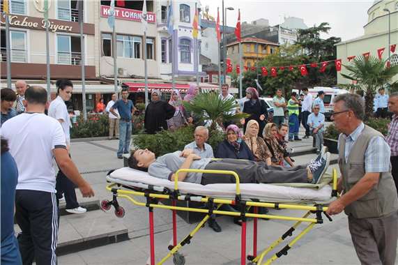 'Törenlere öğrencileri aç göndermeyin' uyarısı