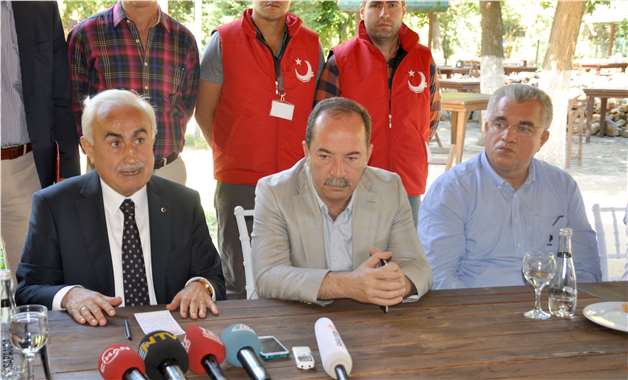 Suriyelilere Edirne'den ayrılmaları için yarına kadar süre verildi