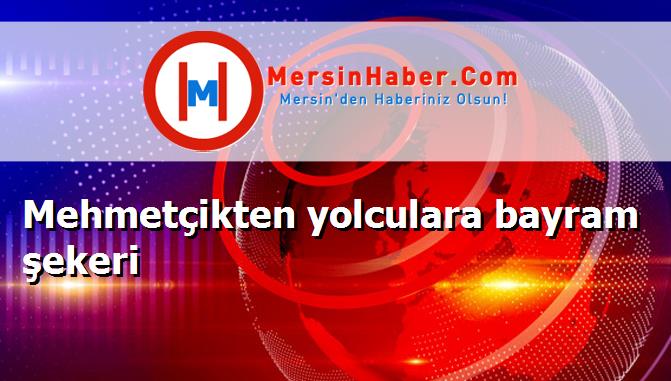 Mehmetçikten yolculara bayram şekeri