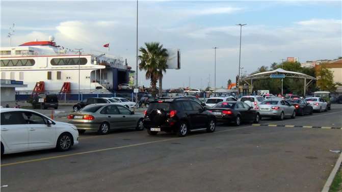 İDO Bandırma Terminali'nde dönüş yoğunluğu