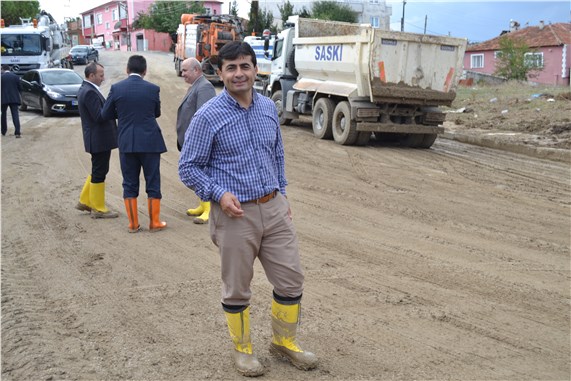 Şiddetli yağış sonrası hasar tespit çalışması yapılıyor