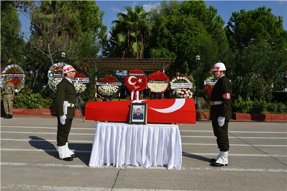 Şehit Uzman Çavuş Ufku Demirel memleketi Tokat'a uğurlandı