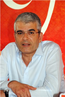 MHP'li Akıllı 4 maddeyi kabul etmeyenler 4 bakanı korumayı tercih etmiştir