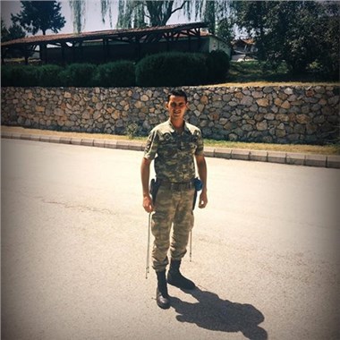 Şehit Şahin, 3 ay önce göreve başlamış, 20 gün önce ailesini ziyaret etmiş