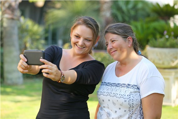 Özçekim (selfie) yüksek lisans tezi oldu