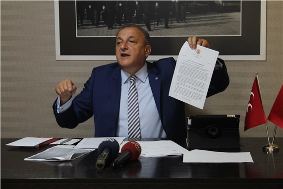 Vural 12 Eylül döneminin 'yasak kardeşim' idaresinin tipik bir yansıması