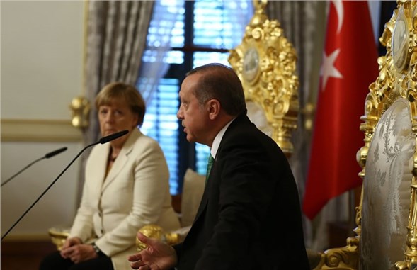 Erdoğan, Merkel ile görüşmesinde AB'de açılması gereken fasıllara dikkat çekti