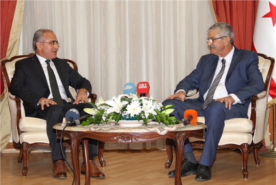 Bakan Topçu, KKTC Başbakanı Kalyoncu'yu ziyaret etti