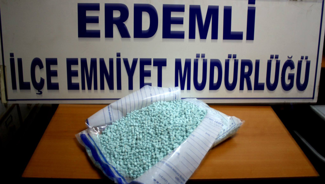 Erdemli de Uyuşturucu Operasyonu