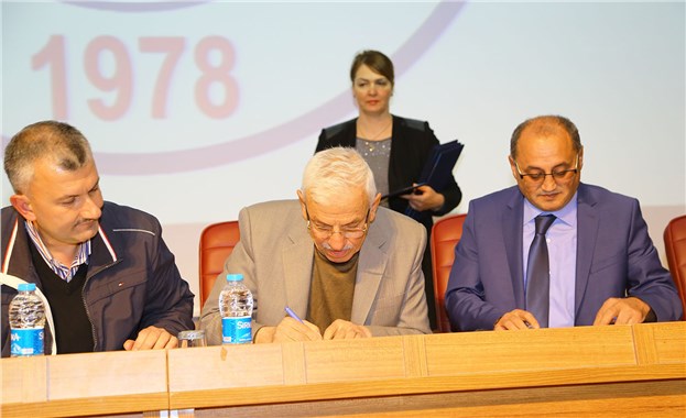 Palamut ailesinden eğitime destek