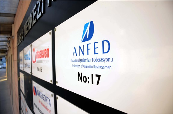 TUSKON üyesi işadamı derneklerinde arama