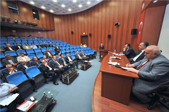 Vali Al Köylerin sorunlarının çözülmesine gayret edeceğiz