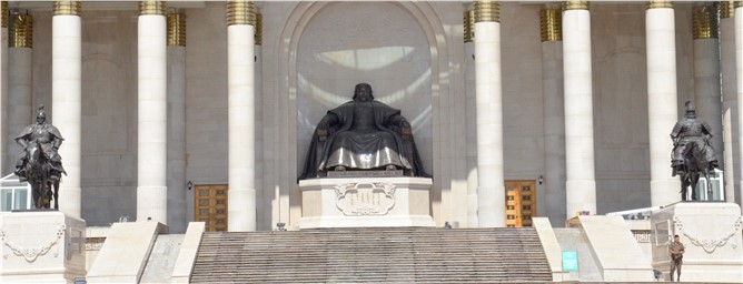 Moğolistan, Cengiz Han’ın 853. doğum gününü kutluyor