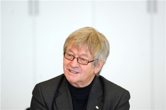 Avrupa Gazeteciler Federasyonu İngiltere Temsilcisi Özgür basın mücadelenizde yanınızdayız